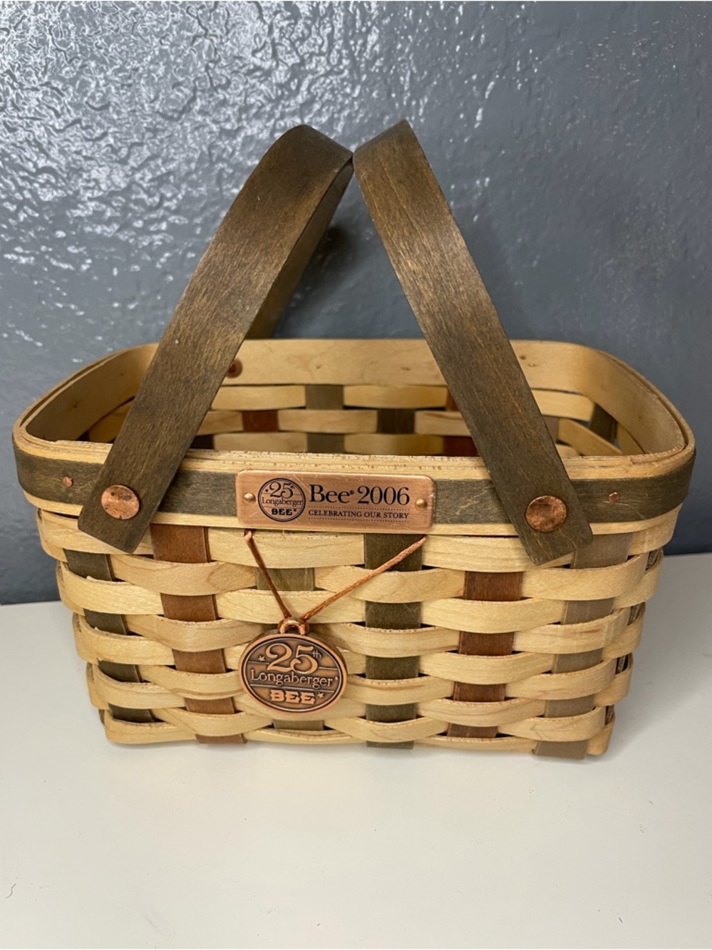 Longaberger 2006 Bee basket & 25th Anniversary Tie-on small square swing handles